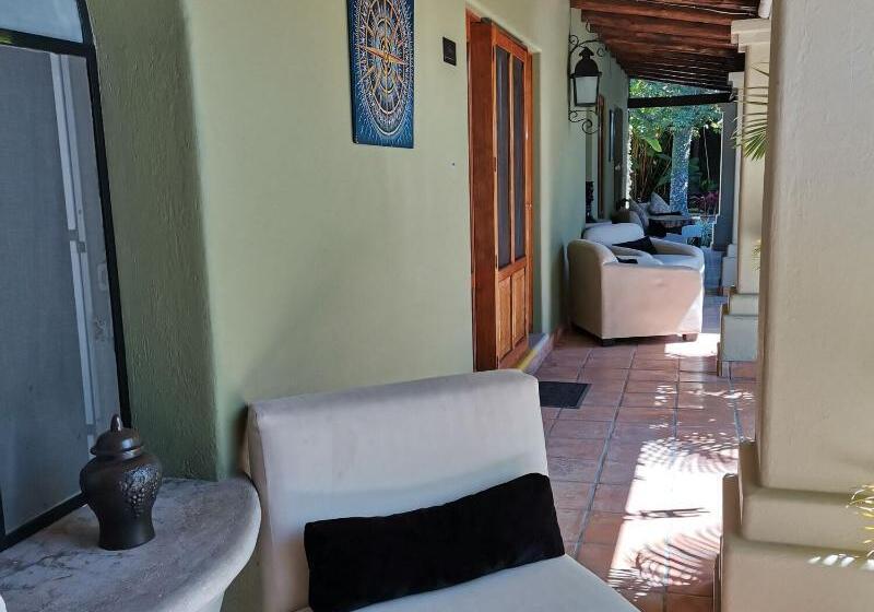 فندق Hacienda Del Lago Boutique