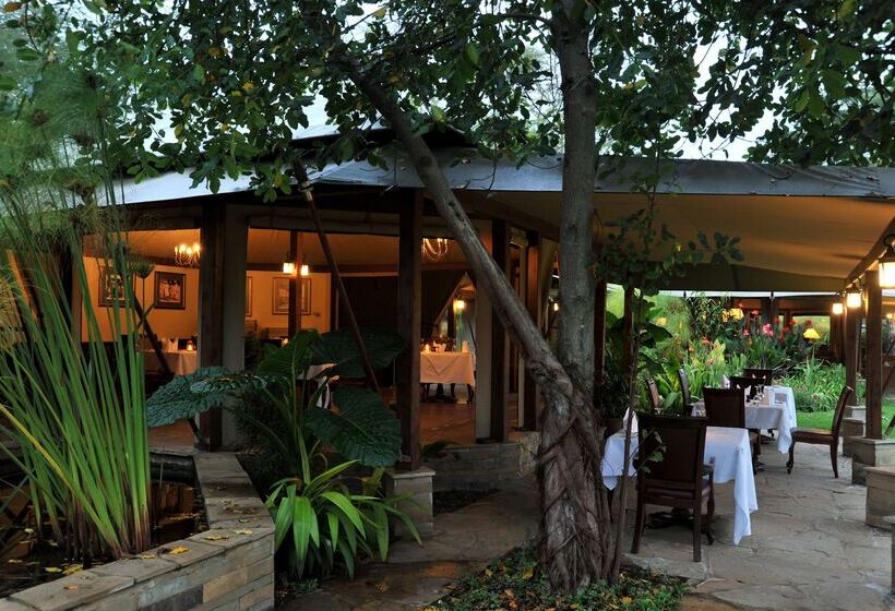 호텔 Lake Elmenteita Serena Camp