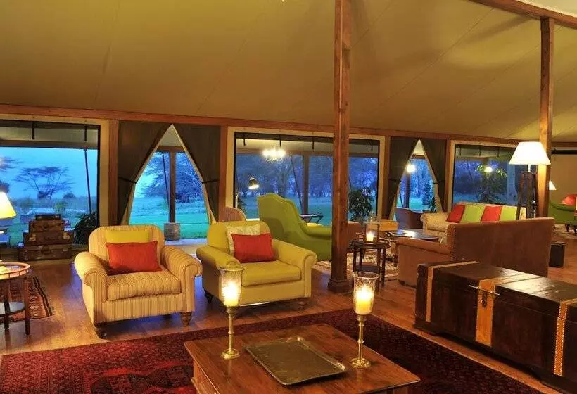 호텔 Lake Elmenteita Serena Camp