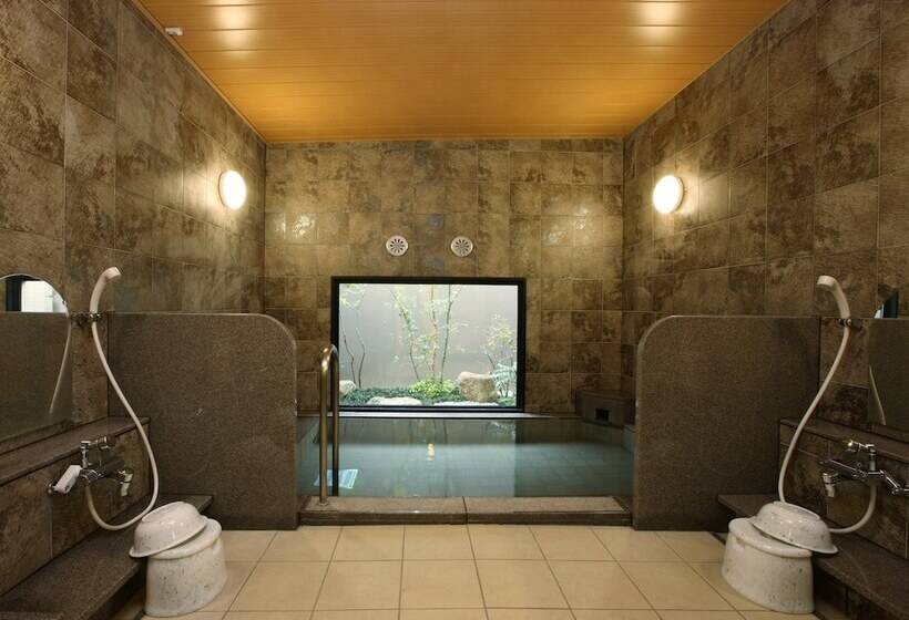 فندق Route Inn Handa Kamezaki