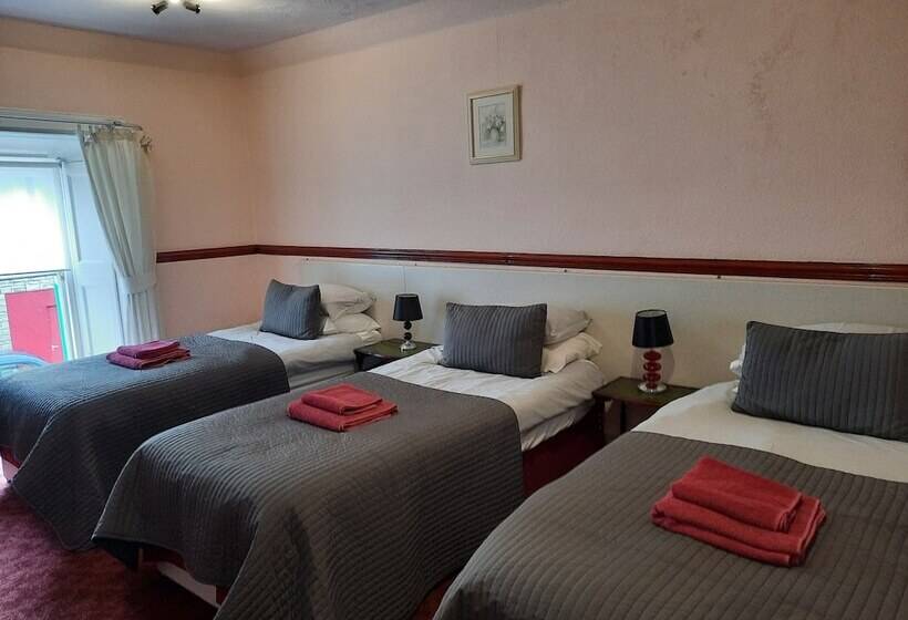 בית מלון כפרי St Ronan S