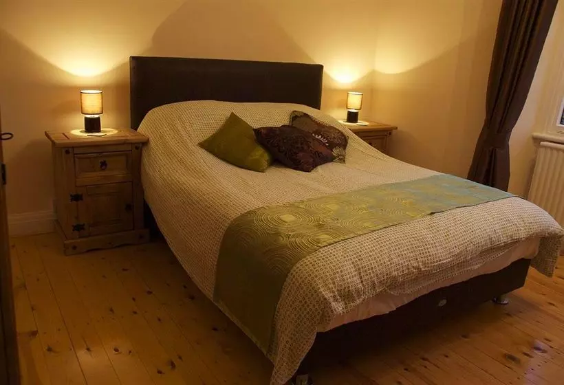 Hotel The George Inn At Tideswell