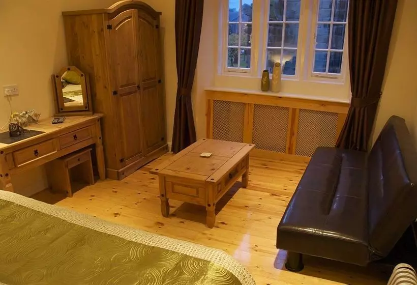 Hotel The George Inn At Tideswell