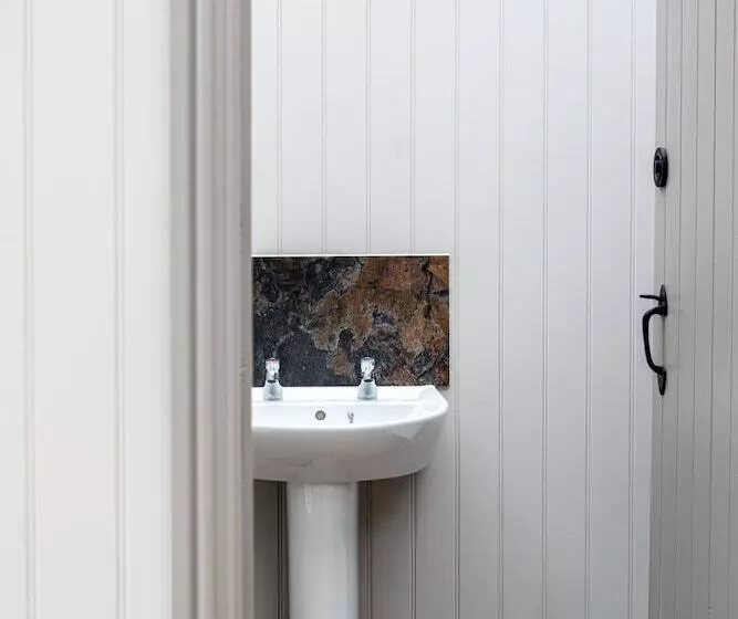 Hotel The Three Tuns