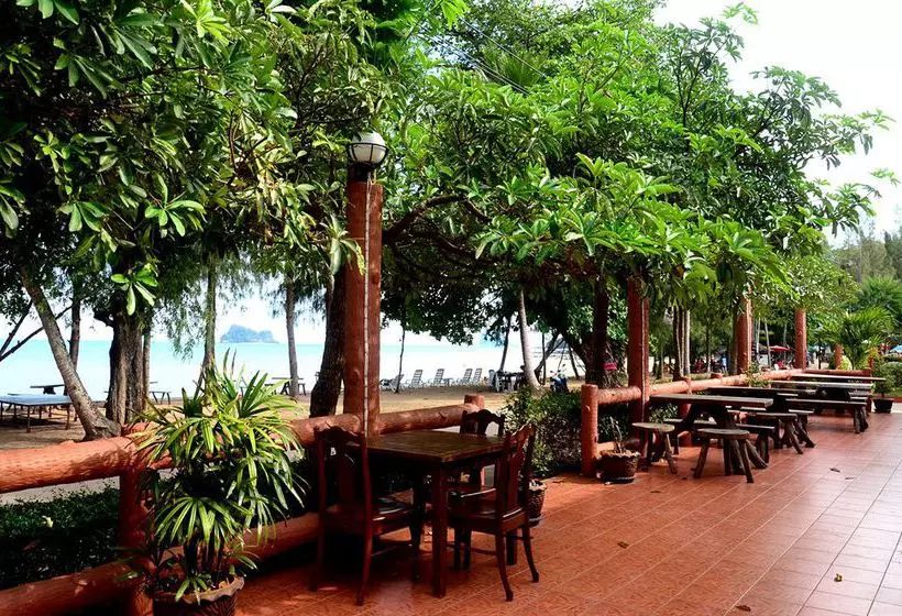 Koh Yao Chukit Dachanan Resort