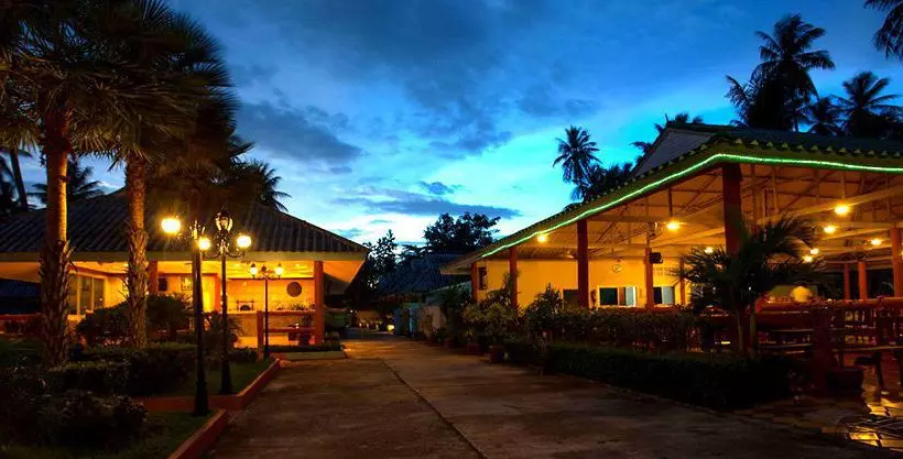 Koh Yao Chukit Dachanan Resort