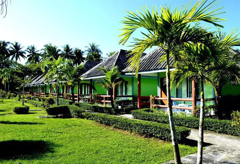 Koh Yao Chukit Dachanan Resort