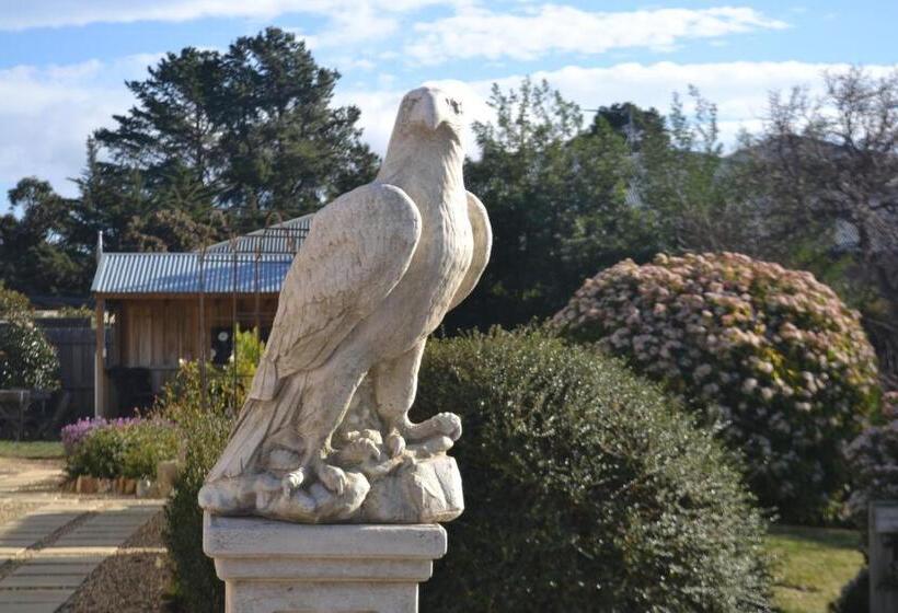 Mulberry Cottage Unique B&b Accommodation