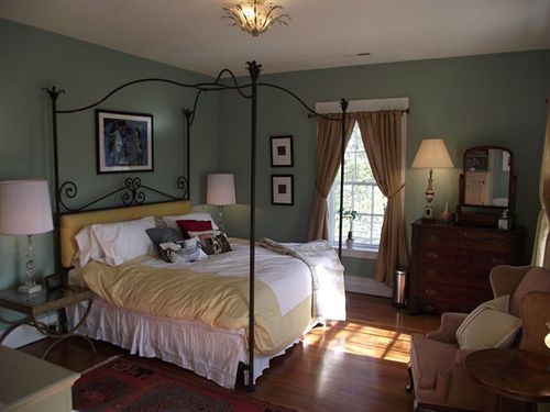 Orchard House Bed And Breakfast