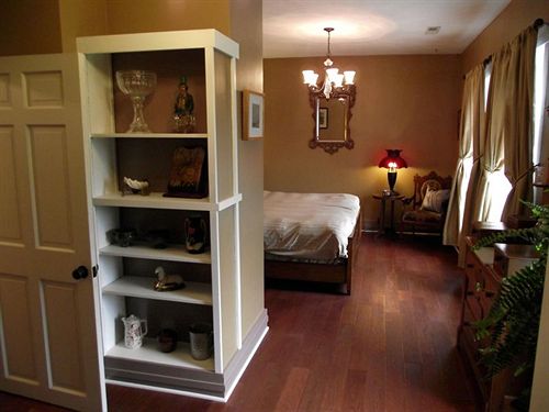 Orchard House Bed And Breakfast