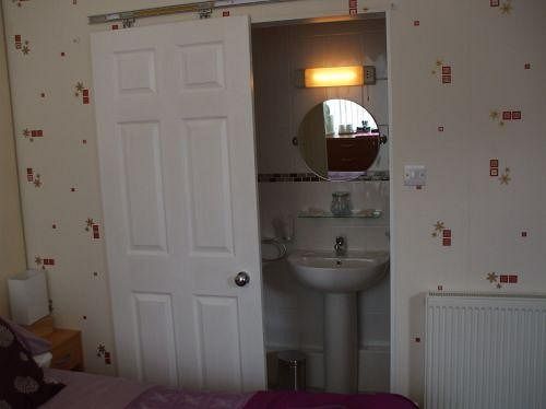 Пансион Oakwell Guest House