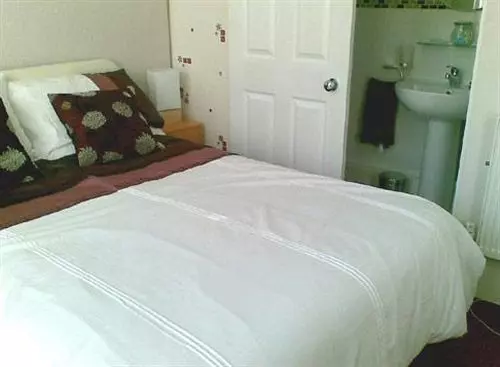 膳宿费 Oakwell Guest House