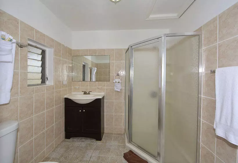 استراحتگاه Paradise Cove Cottages