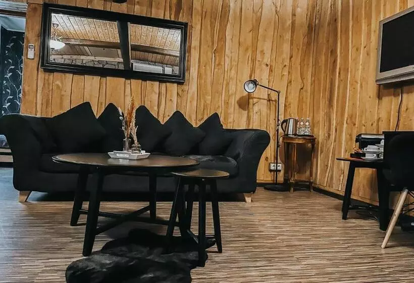 Retkeilymaja Karczma Michelle