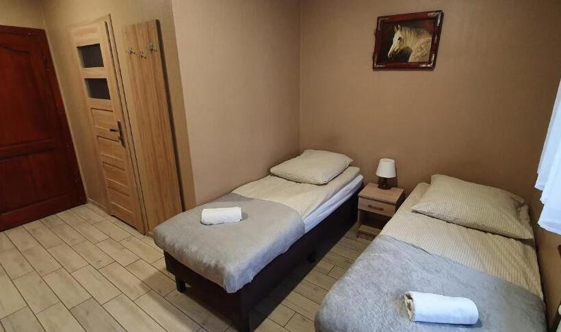 旅馆 Pałac Pod Bocianim Gniazdem