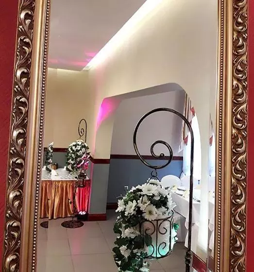 Retkeilymaja Pałac Pod Bocianim Gniazdem