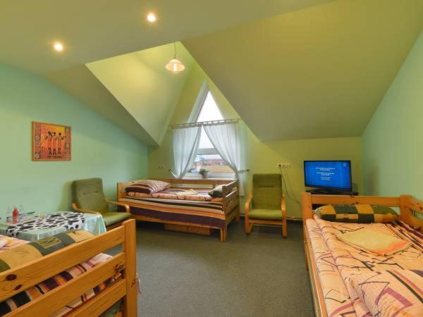 הוסטל Zajazd Mistral