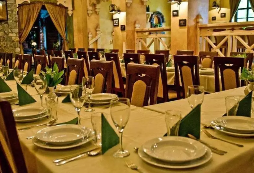 ユースホステル Zajazd Myśliwska