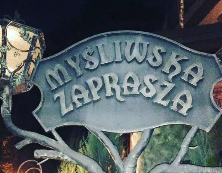 ユースホステル Zajazd Myśliwska