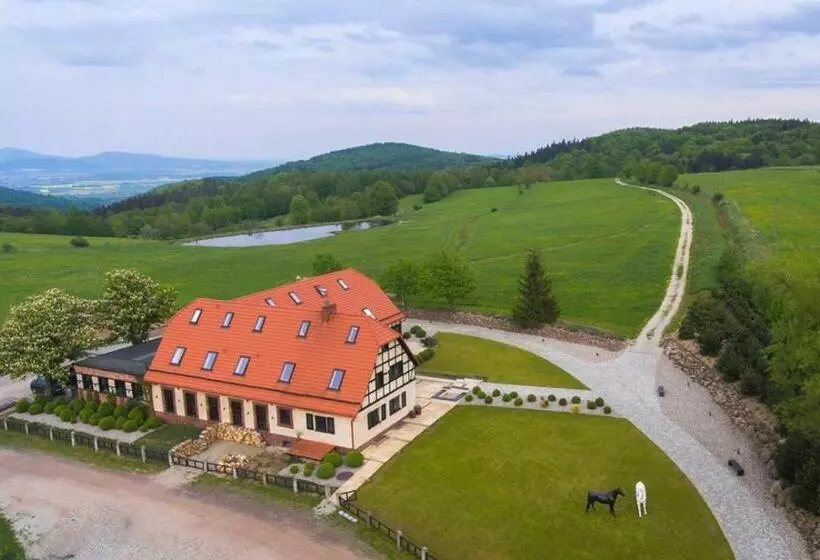 Aamiaismajoitus (B&B) Boreczna