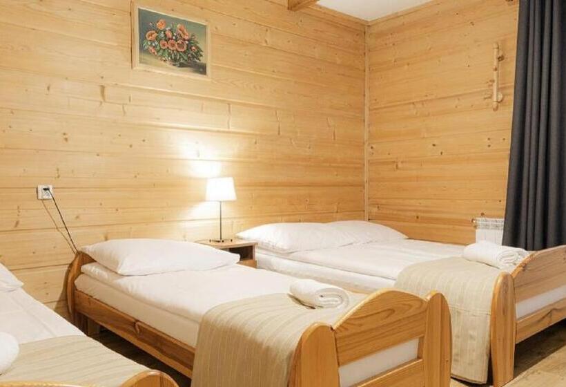 Bed and Breakfast Chata U Bronka