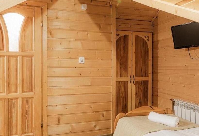 Bed and Breakfast Chata U Bronka