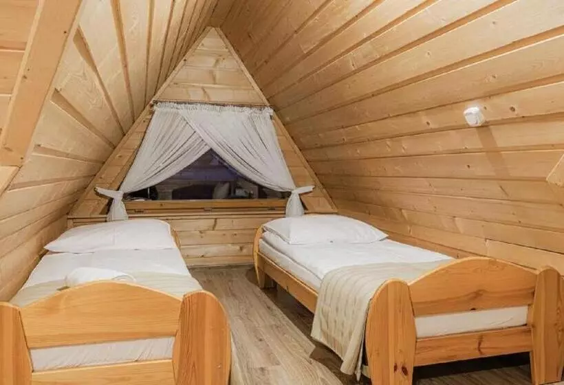 تختخواب و صبحانه Chata U Bronka