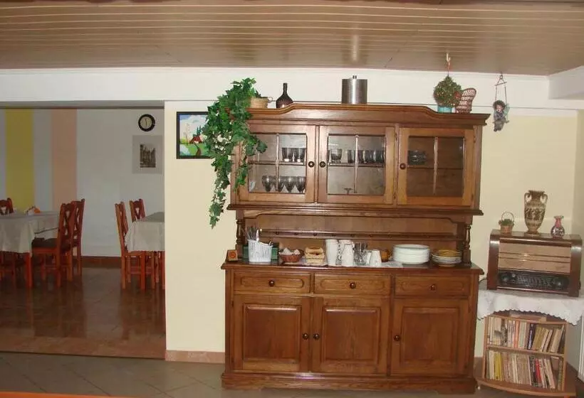 Aamiaismajoitus (B&B) Dom Gościnny Marcela