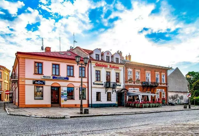Aamiaismajoitus (B&B) Gościniec Asticus