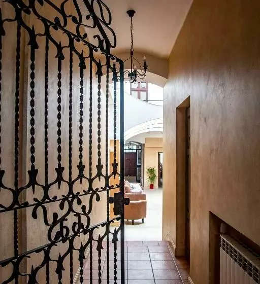 Aamiaismajoitus (B&B) Gościniec Asticus