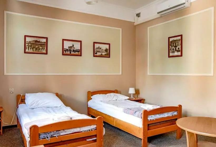 Aamiaismajoitus (B&B) Gościniec Asticus