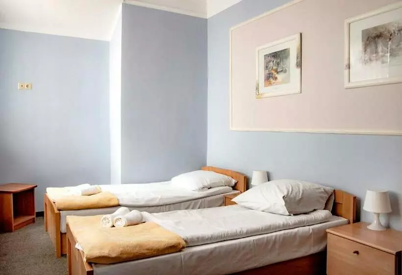 Aamiaismajoitus (B&B) Gościniec Asticus