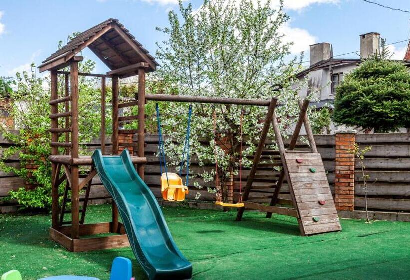 Bed and Breakfast Gościniec Przywidzki