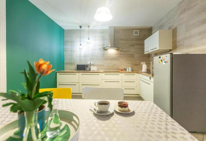 Bed and Breakfast Gościniec Przywidzki