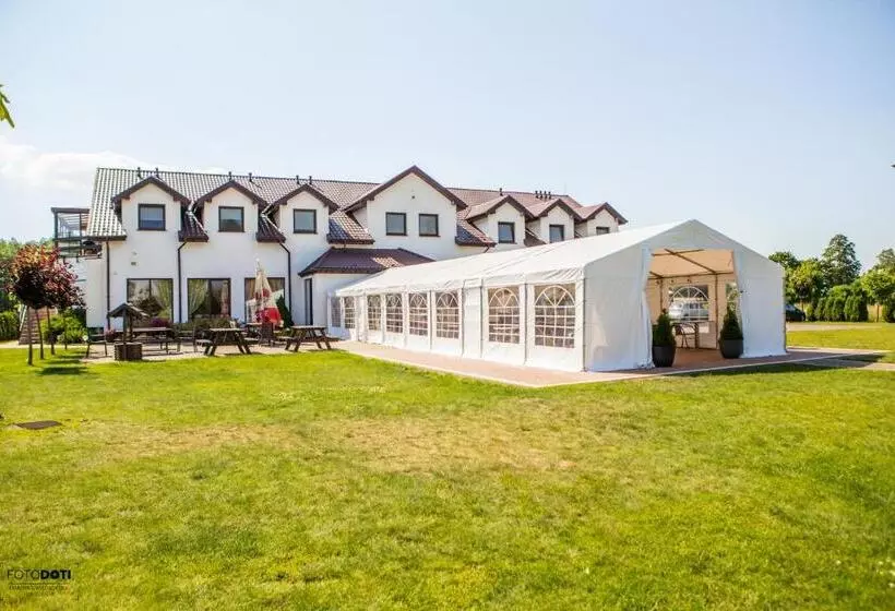 Aamiaismajoitus (B&B) Gościniec Zacisze I Blisko A2 Dąbie Uniejów I Restauracja