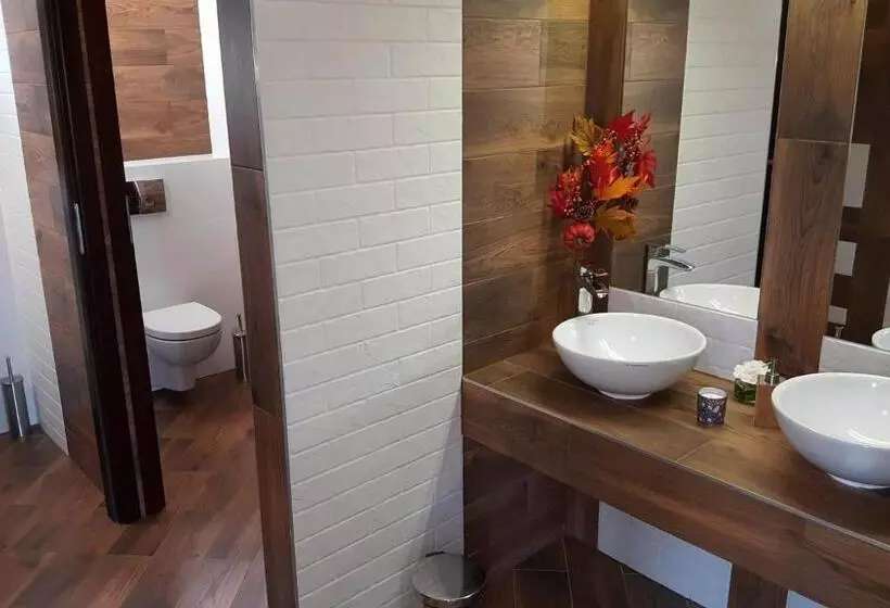 Aamiaismajoitus (B&B) Na Kamieńcu