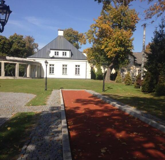 ベッドアンドブレックファースト Pałac W Krzelowie