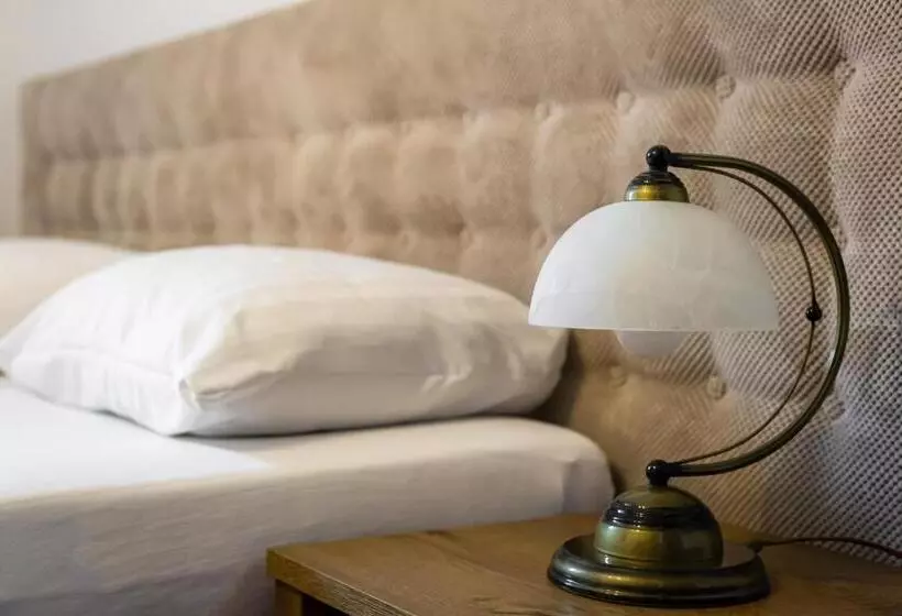 Aamiaismajoitus (B&B) Gold Rooms