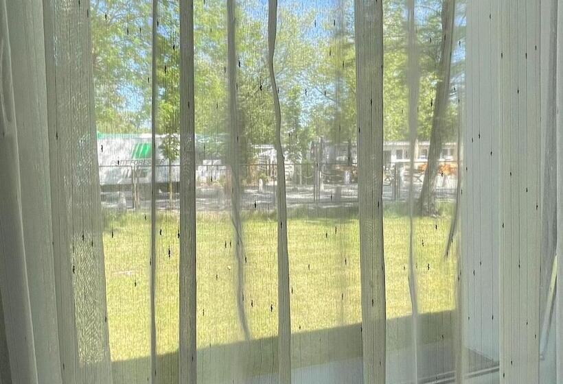 ベッドアンドブレックファースト Marmas Jastrzębia Góra