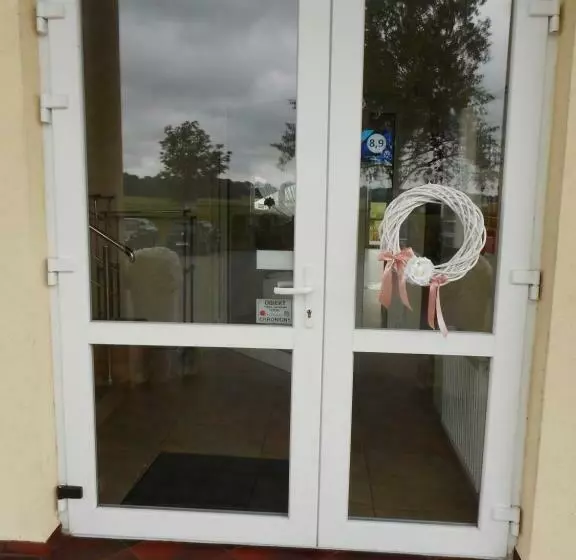 Aamiaismajoitus (B&B) Przystanek Czapla