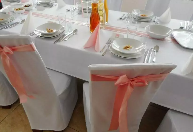 Aamiaismajoitus (B&B) Przystanek Czapla