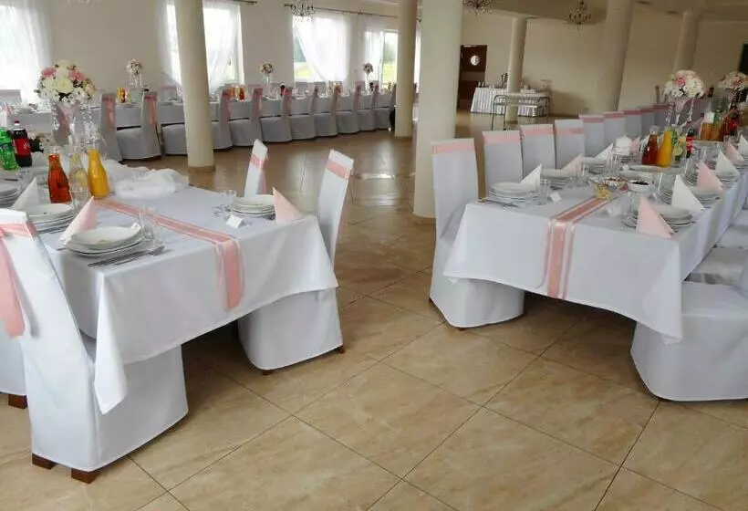 Aamiaismajoitus (B&B) Przystanek Czapla