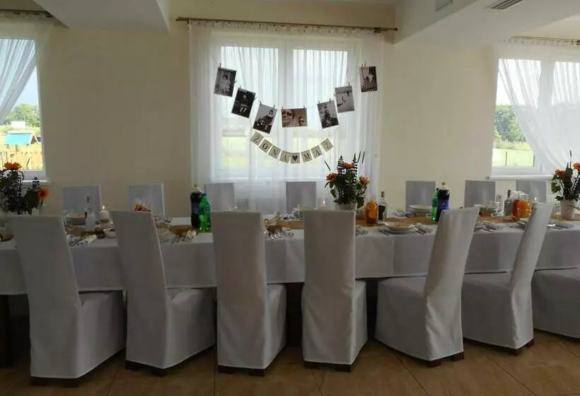 Aamiaismajoitus (B&B) Przystanek Czapla