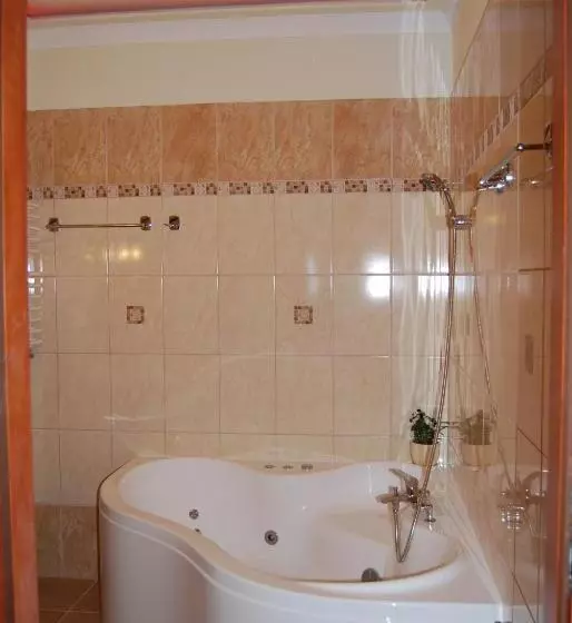 Aamiaismajoitus (B&B) Villa Europa