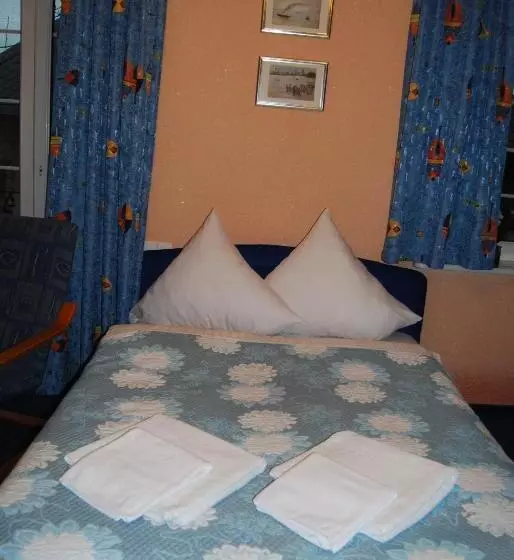 Aamiaismajoitus (B&B) Villa Europa