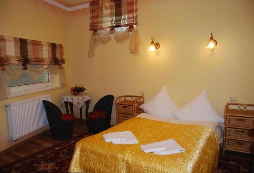 تختخواب و صبحانه Villa Europa