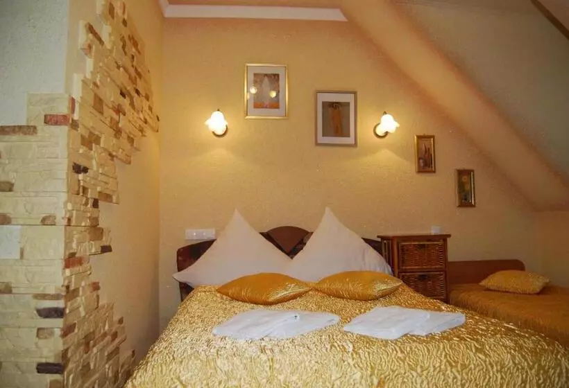 Aamiaismajoitus (B&B) Villa Europa