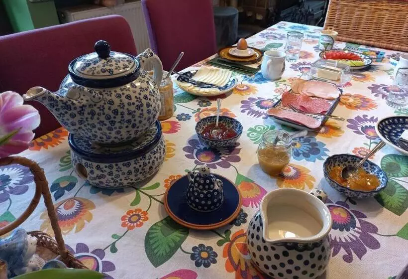 Aamiaismajoitus (B&B) Willa Mirabelka