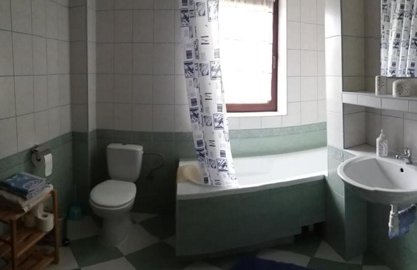 ベッドアンドブレックファースト Willa Mirabelka