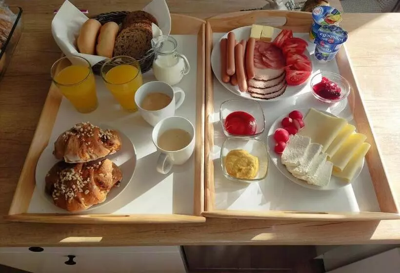 Aamiaismajoitus (B&B) Willa Zaciszne Centrum Augustów